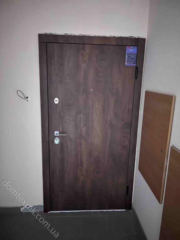 Входная дверь Двери Украины серия Интер (15.05.2024)